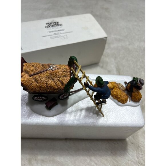 Department 56 Heritage Village Collection Thatchers - Picture 5 of 6